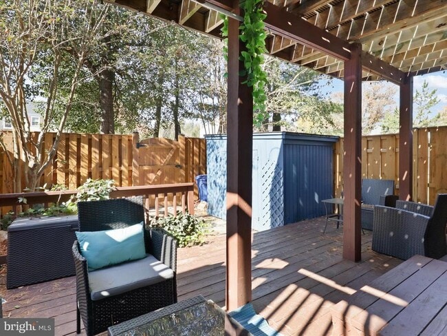Building Photo - 6502 Coachleigh Way