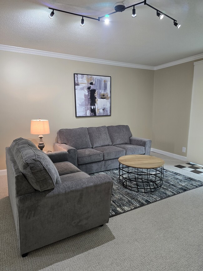 Building Photo - Westcliff condos