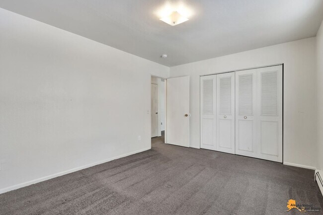 Building Photo - 3934 W 30th Ave