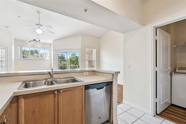 Building Photo - 5125 Palm Springs Blvd