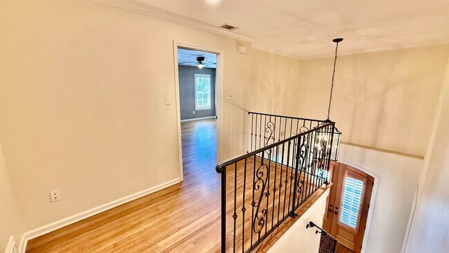 Building Photo - 9008 Arden Meadows Dr