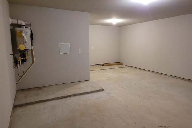 Building Photo - 124 Settlers Wy