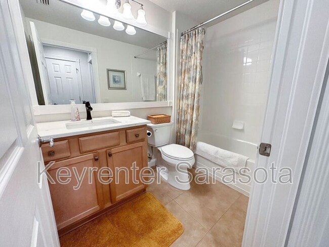 Building Photo - 6090 Benevento Dr