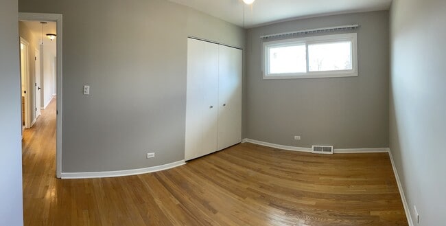 Building Photo - 837 S Iowa Ave