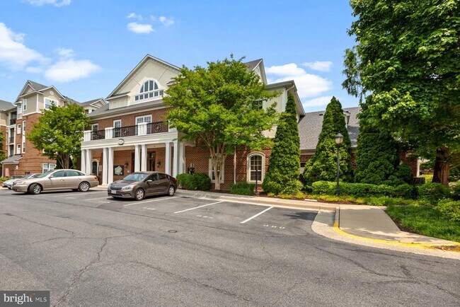 Building Photo - 12945 Centre Park Cir