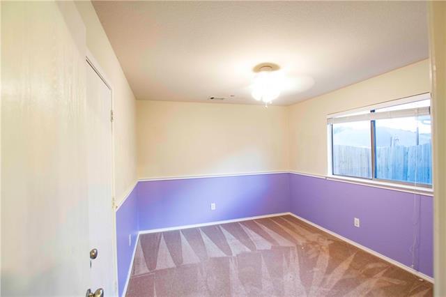 Building Photo - 365 Basswood Ln