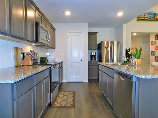 Building Photo - 4025 Huntington Dr
