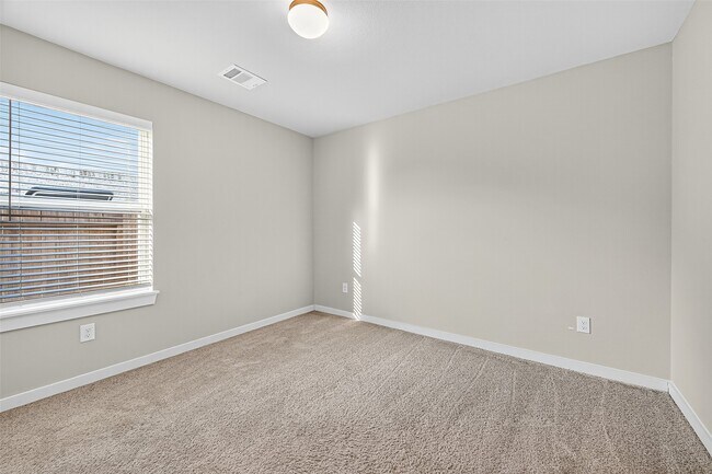 Building Photo - 15135 Timberson Rdg Ln