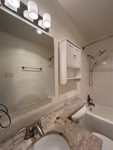 Building Photo - 2712 Scenic Hills Dr