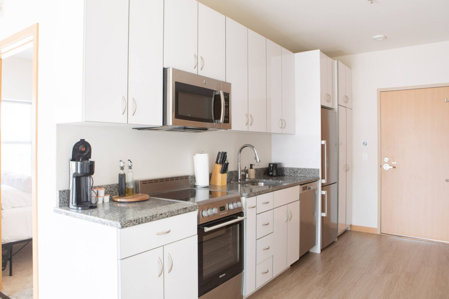 Building Photo - 1640 N Water St