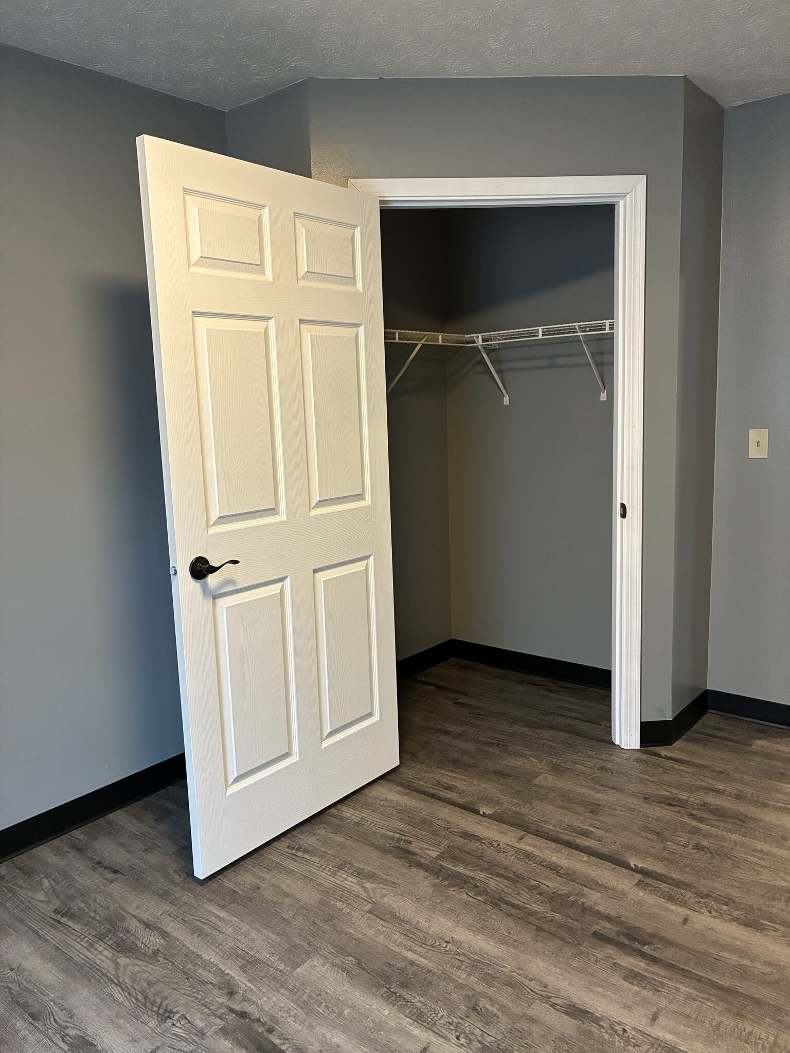 Bed 3 Closet View - 2125 Cleveland Ave