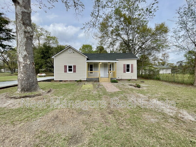 Primary Photo - 318 Grimes St