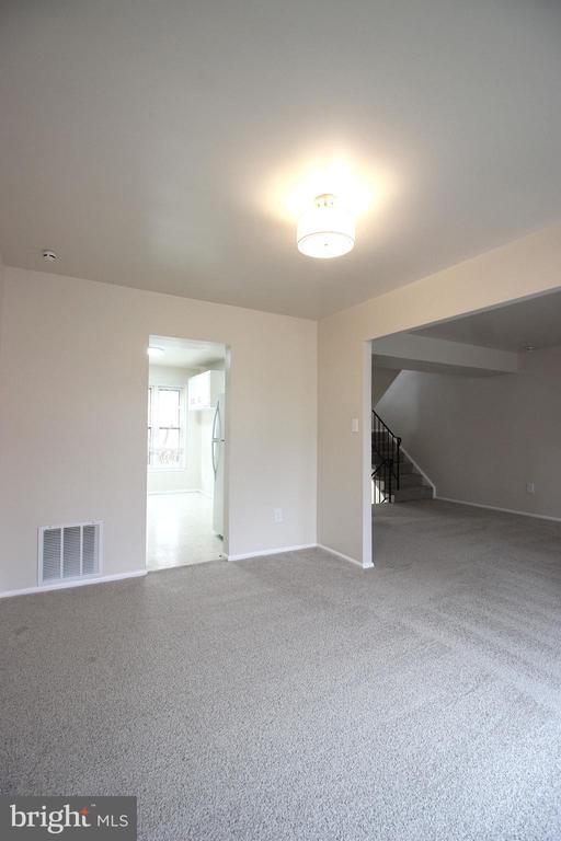 Building Photo - 7765 Brandeis Way