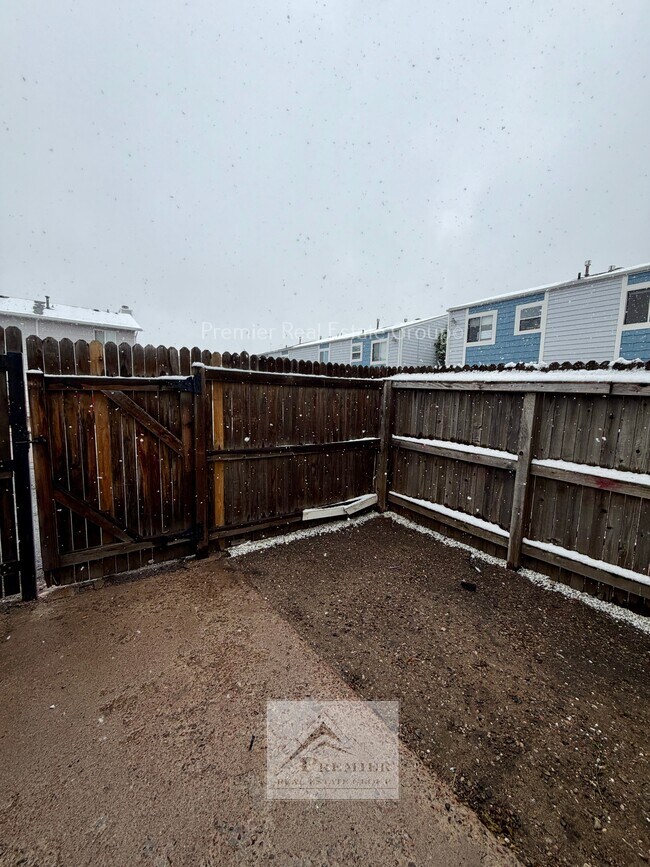 Building Photo - 26 Murray Heights Dr