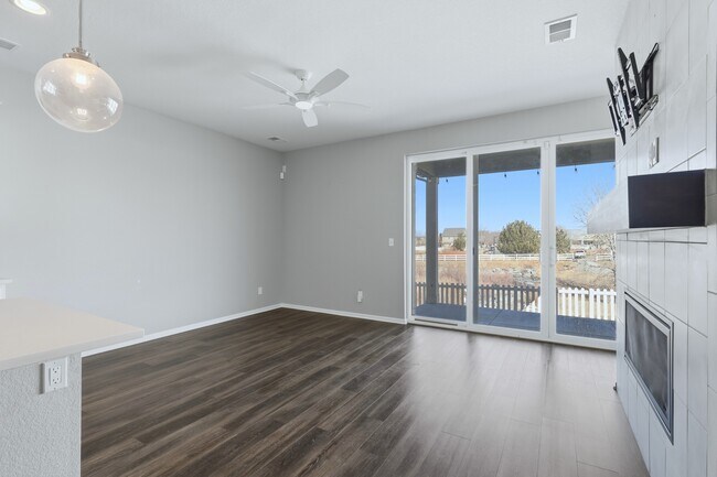 Building Photo - 8891 E 106th Pl