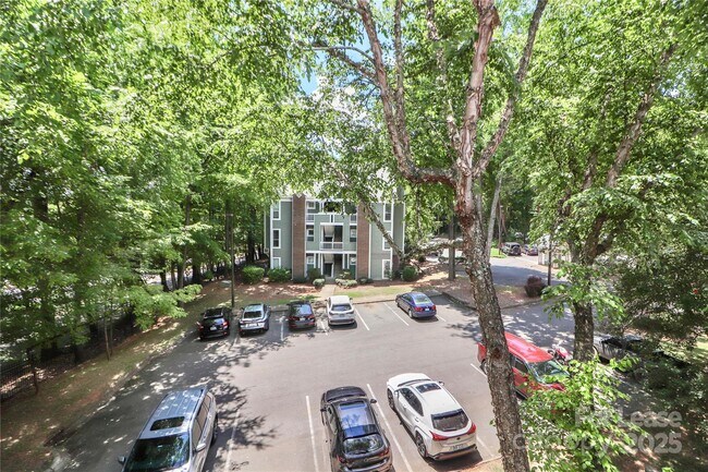 Building Photo - 2508 Cranbrook Ln