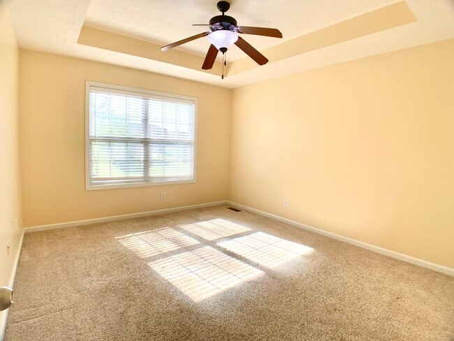 Building Photo - 800 Karmaflux Way