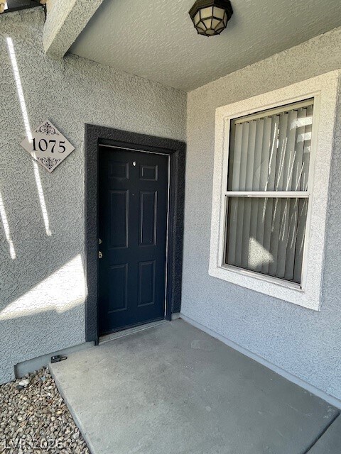 Building Photo - 6955 N Durango Dr