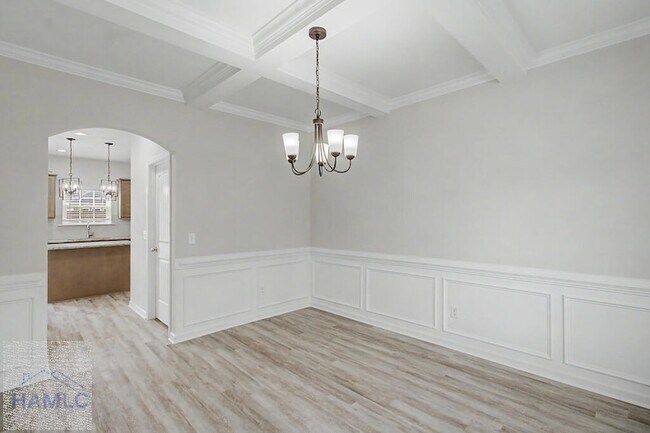 Building Photo - 319 Herty Ln
