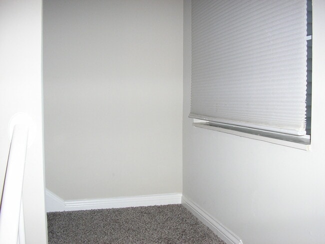 Building Photo - 1055 Winners Cir