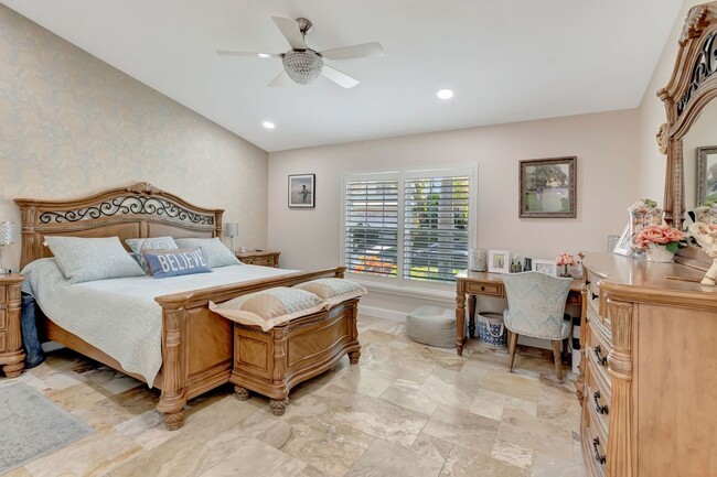 Building Photo - 17274 Ventana Dr