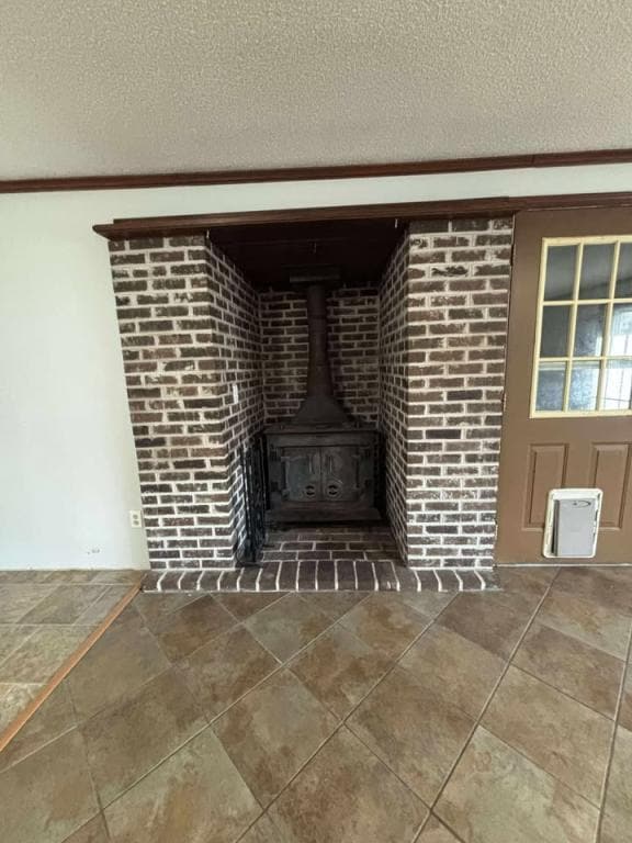 Building Photo - 2494 N Grandview Dr