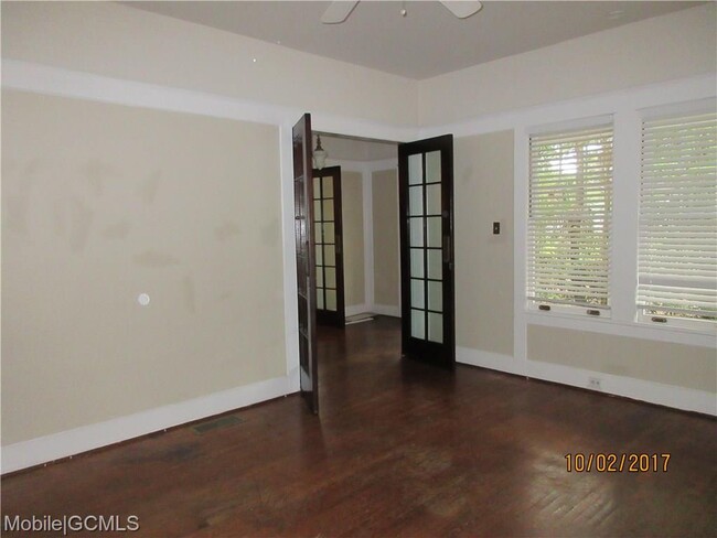 Building Photo - 1576 Dauphin St