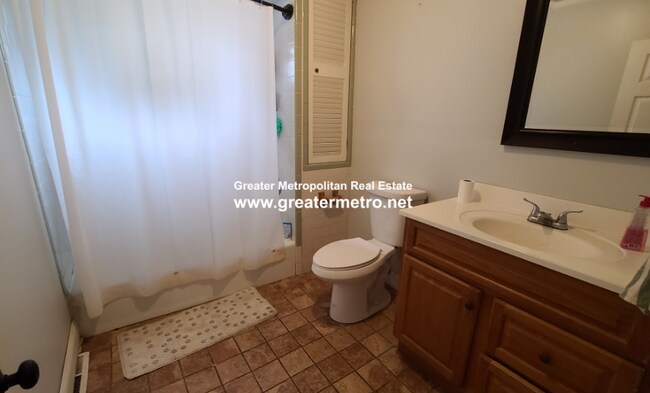 Building Photo - 23 Boston St