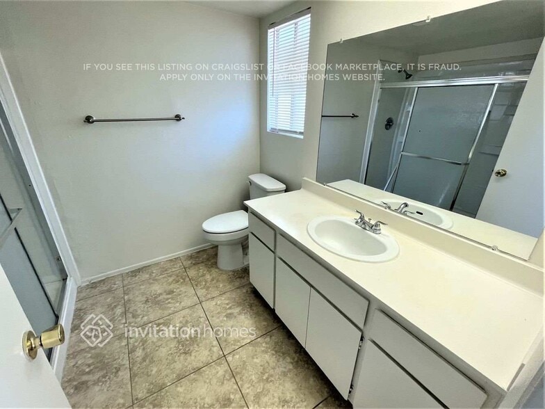 Building Photo - 4523 W Cheryl Dr