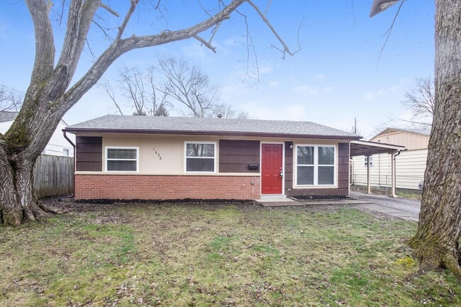 Primary Photo - 1638 Clyde Pl