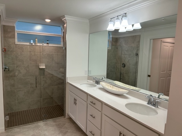 Master Bathroom - 6023 Ellerston Way