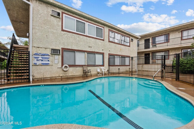 Building Photo - 8800 Cedros Ave