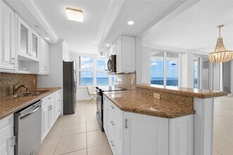 Building Photo - 4280 Galt Ocean Dr