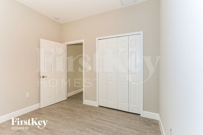 Building Photo - 874 Brookfield St SE