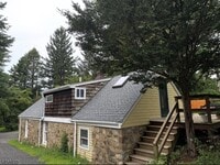 Building Photo - 175 Cherry Ln