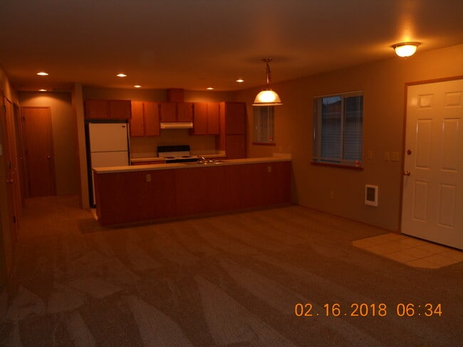 Kitchen - 3612 Michelle Ln