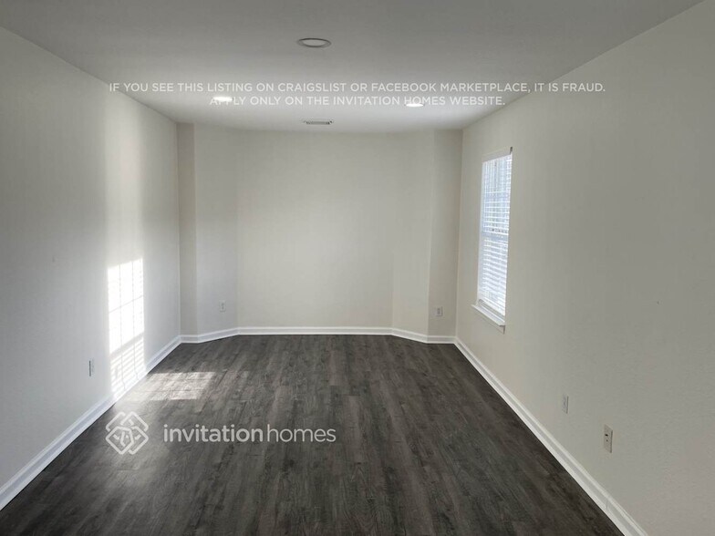 Building Photo - 9122 Prairie Trails Dr