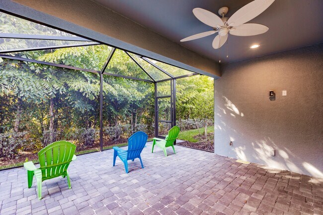 Building Photo - 11651 Solano Dr