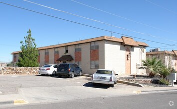 Building Photo - 3300 Hayes