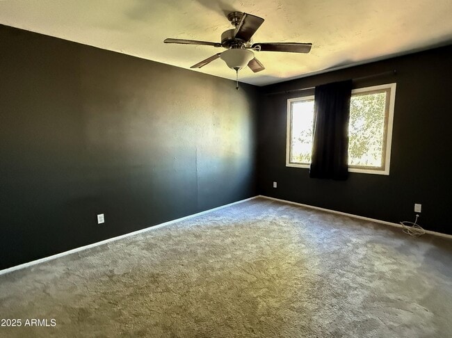 Building Photo - 8125 E Glenrosa Ave