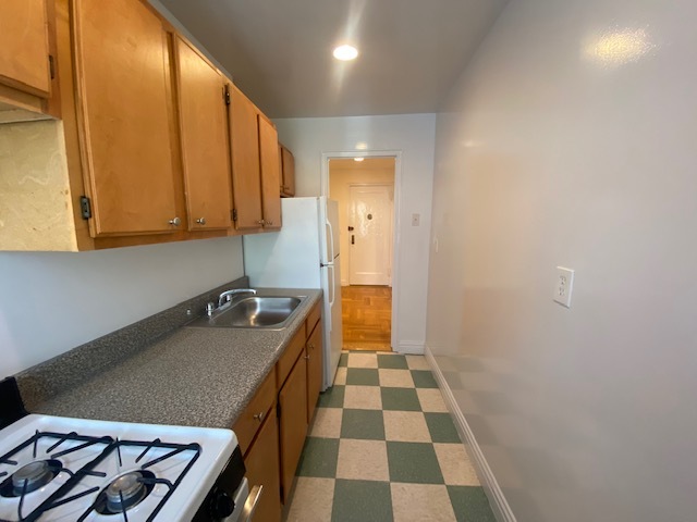 Building Photo - 4660 Manhattan College Pkwy