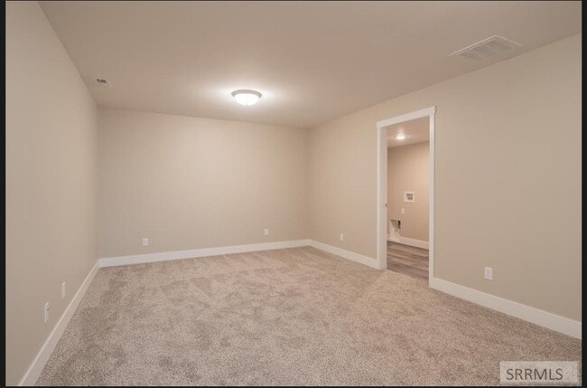 Building Photo - 4 bed 3 bath twin home in Idaho Falls 2 se...