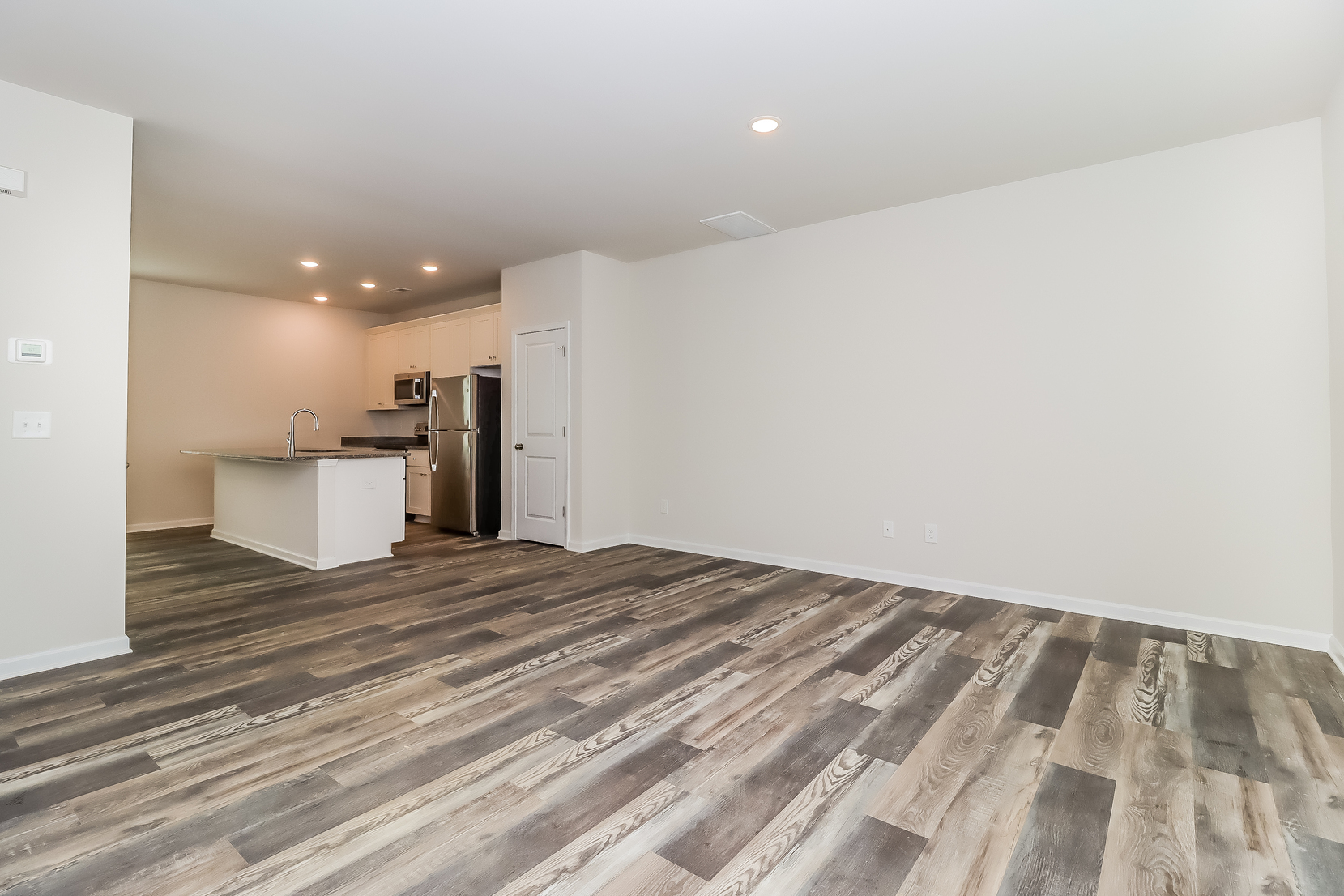 Building Photo - 104 Dogwood Village Trl