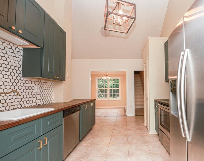 Building Photo - 5377 Fawn Ivey Ln