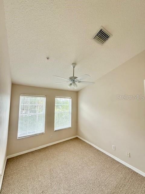Building Photo - 2947 Pointeview Dr