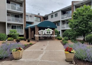 Building Photo - 1601 N Innsbruck Dr
