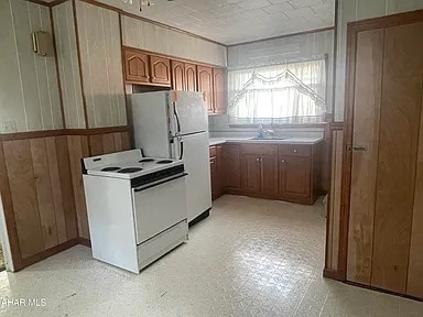 Building Photo - 1110 S 16th St