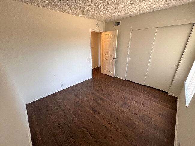 Building Photo - Penthouse Living in Ventura Keys – Harbor Village Condo