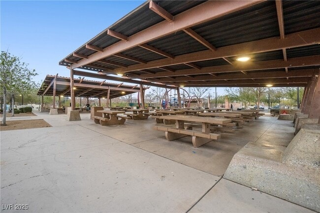 Building Photo - 8338 Carmentis Ave