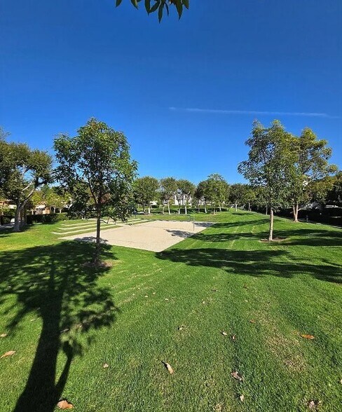 Building Photo - 22 Exeter